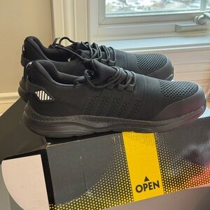 Breeze Black Athletic Men's Dress Shoes